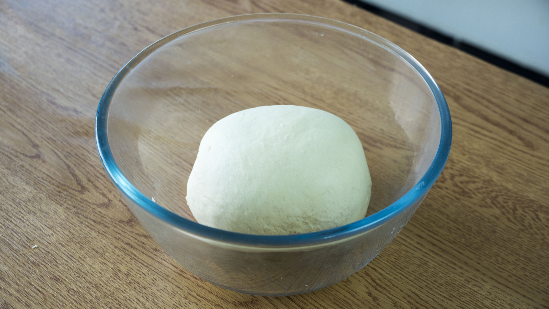 秋冬干燥寒冷，女人要多吃6种食材，补水又驱寒，面如桃花显年轻