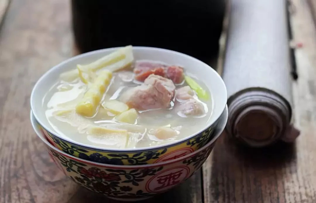 苏州美食全攻略：盘点人间天堂苏州的各种美味佳肴