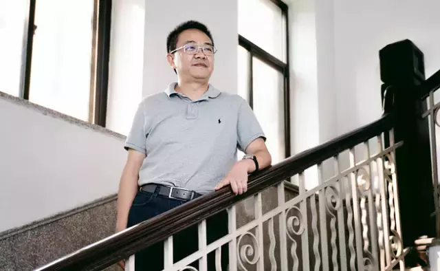 彭刚任清华副校长