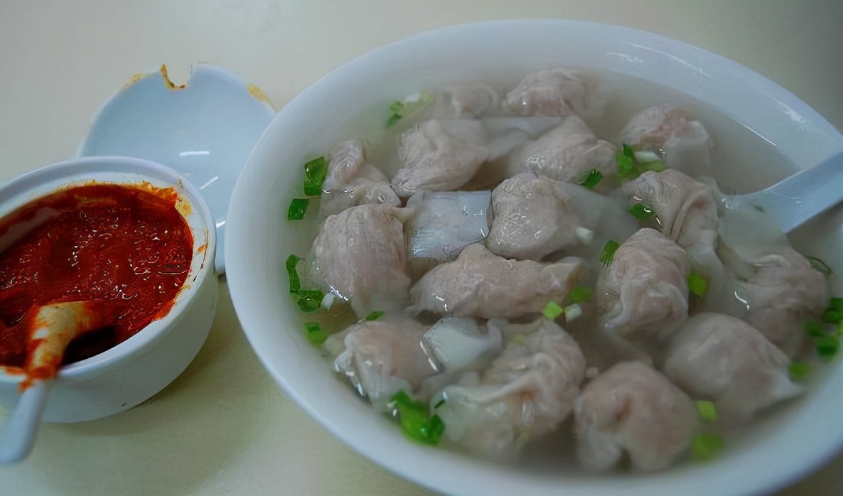 沙县小吃：我花了无数心血，只为变成你吃不起的样子
