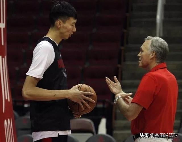 nba为什么裁员周琦(遗憾谢幕！三大原因致周琦与火箭分手，中国篮球独苗暂别NBA)