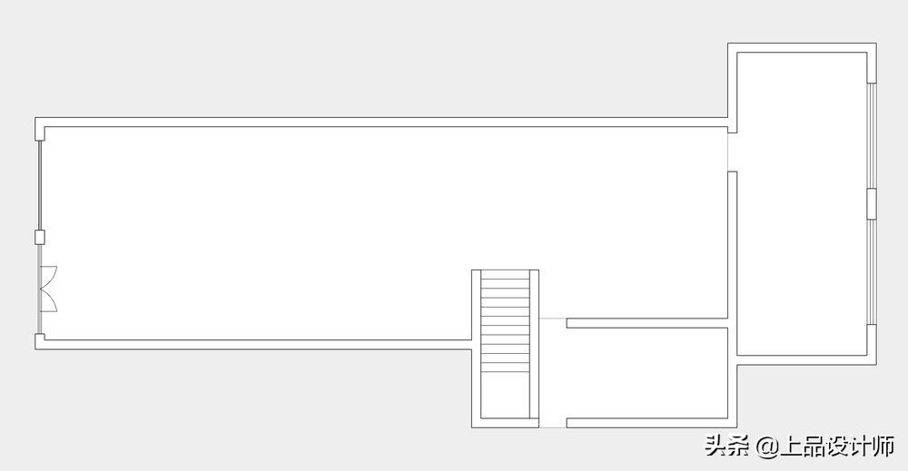 他租了240㎡的旧房子，装修成新中式风格的面馆，别有一番趣味