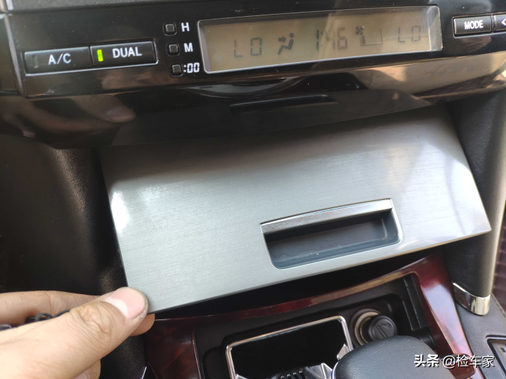 10年的丰田锐志要价9万？原来年份久的日系车也有这么多小毛病