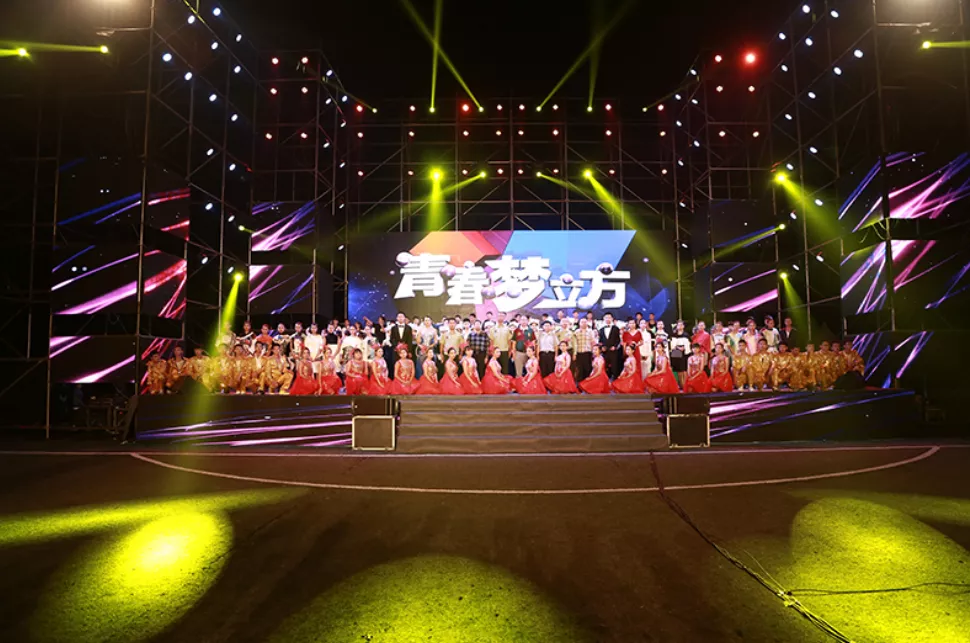 学生宿舍还有跃层双人间，眉山这所大学让隔壁学校羡慕哭了