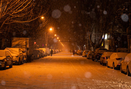 晨光文具陈湖雄：30岁创业，靠一支笔卖到身价百亿