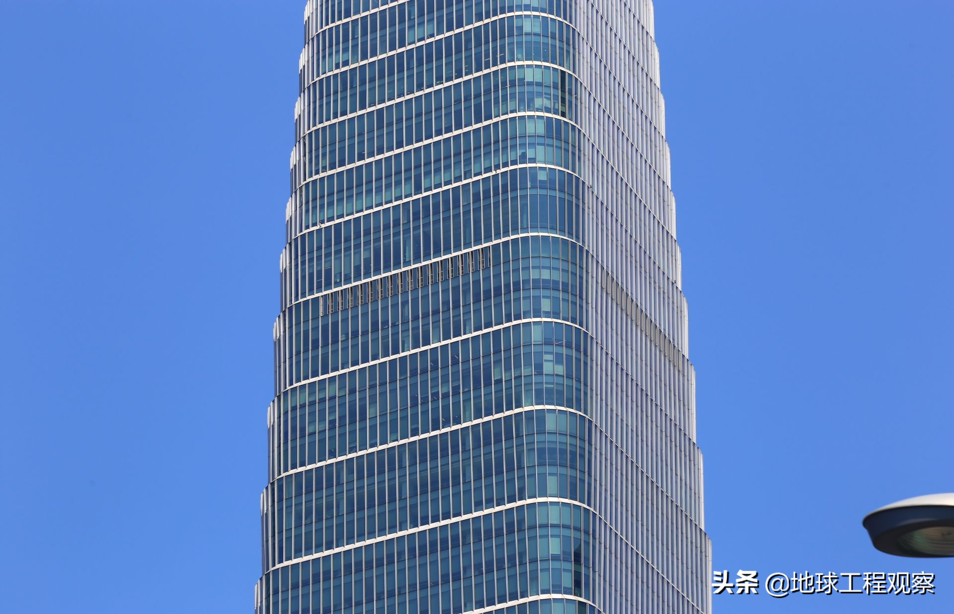 今日全球最大的国际贸易中心，北京国贸三期诉说着不同奇迹