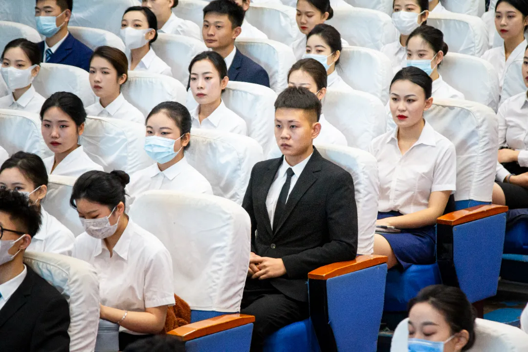 翔宇航空专家亲授面试秘籍,学子们自信满满开启就业季