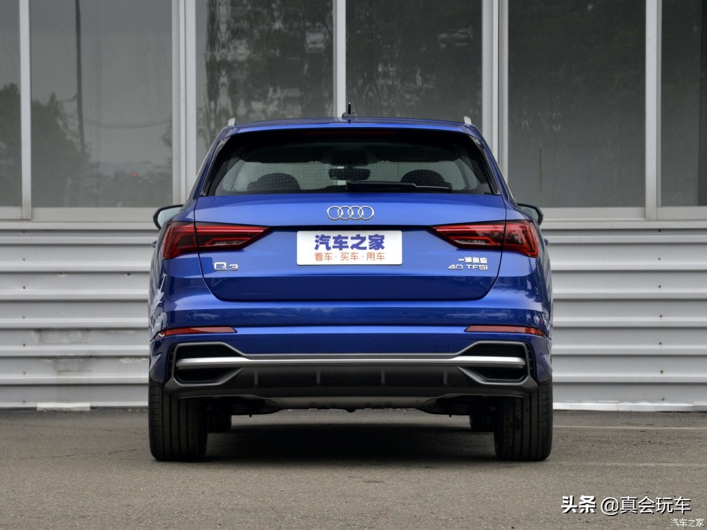 手握25万，豪华入门级的SUV该选谁，奥迪Q3对比宝马X2