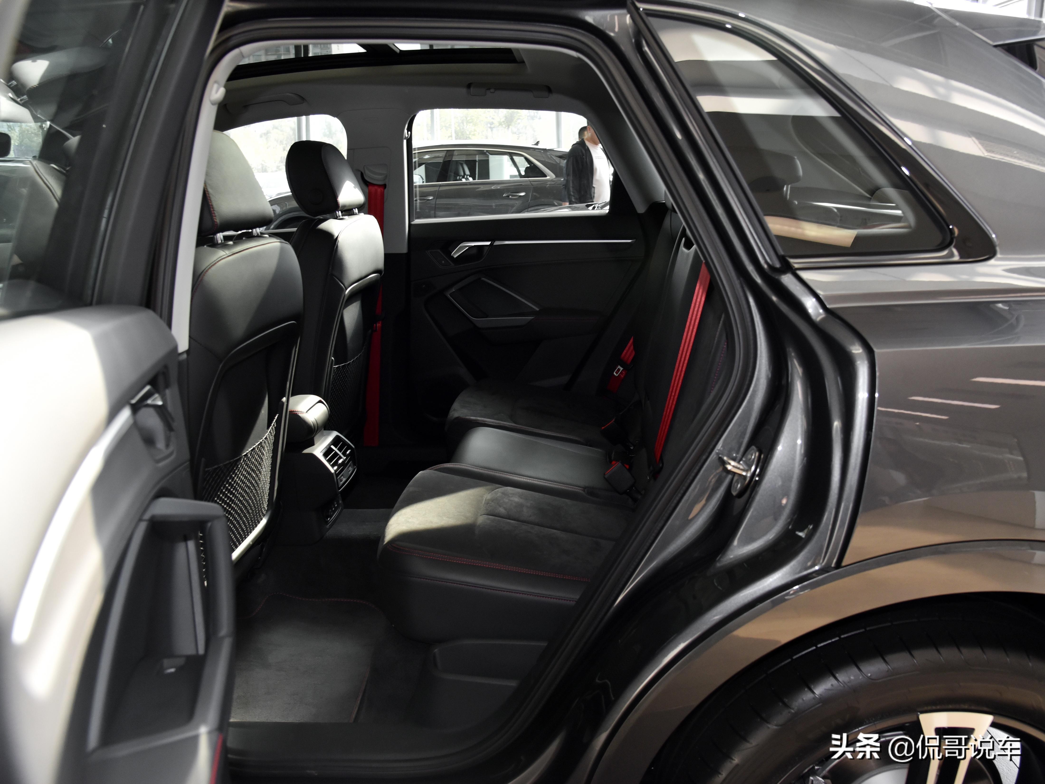一公里5毛钱，高配置帮助停车，入门豪华SUV，实拍奥迪Q3