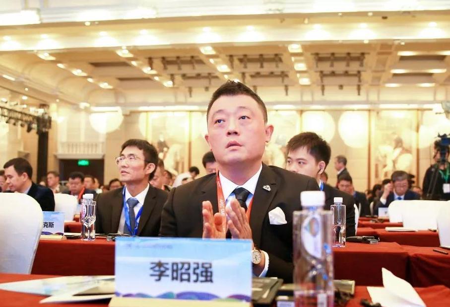 山东莱阳浮现4位富翁、2家A股上市企业？一对夫妻档坐拥百亿