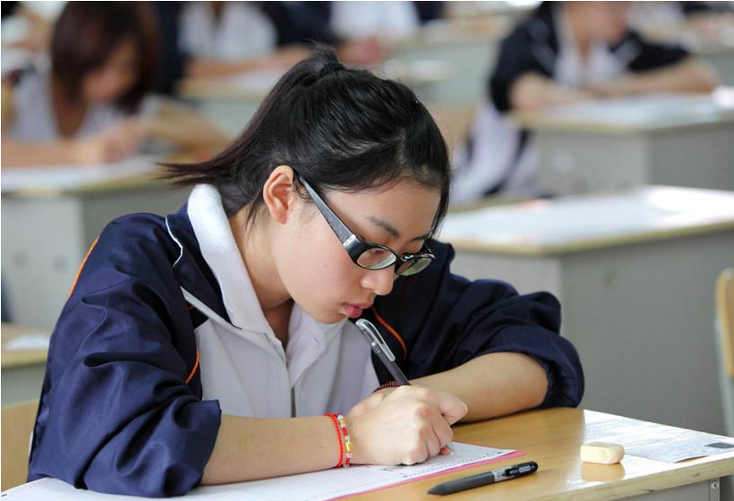 教育部传来“坏消息”，上大学或将变得更难，高三考生愁眉不展