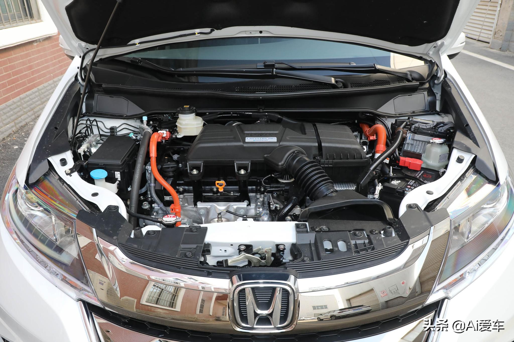油耗堪比小轿车，日系热销7座家用MPV，便宜带侧滑门，本田奥德赛