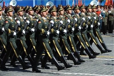 1976年毛泽东去世，他留下了6样遗产，其中百万稿费给了谁？