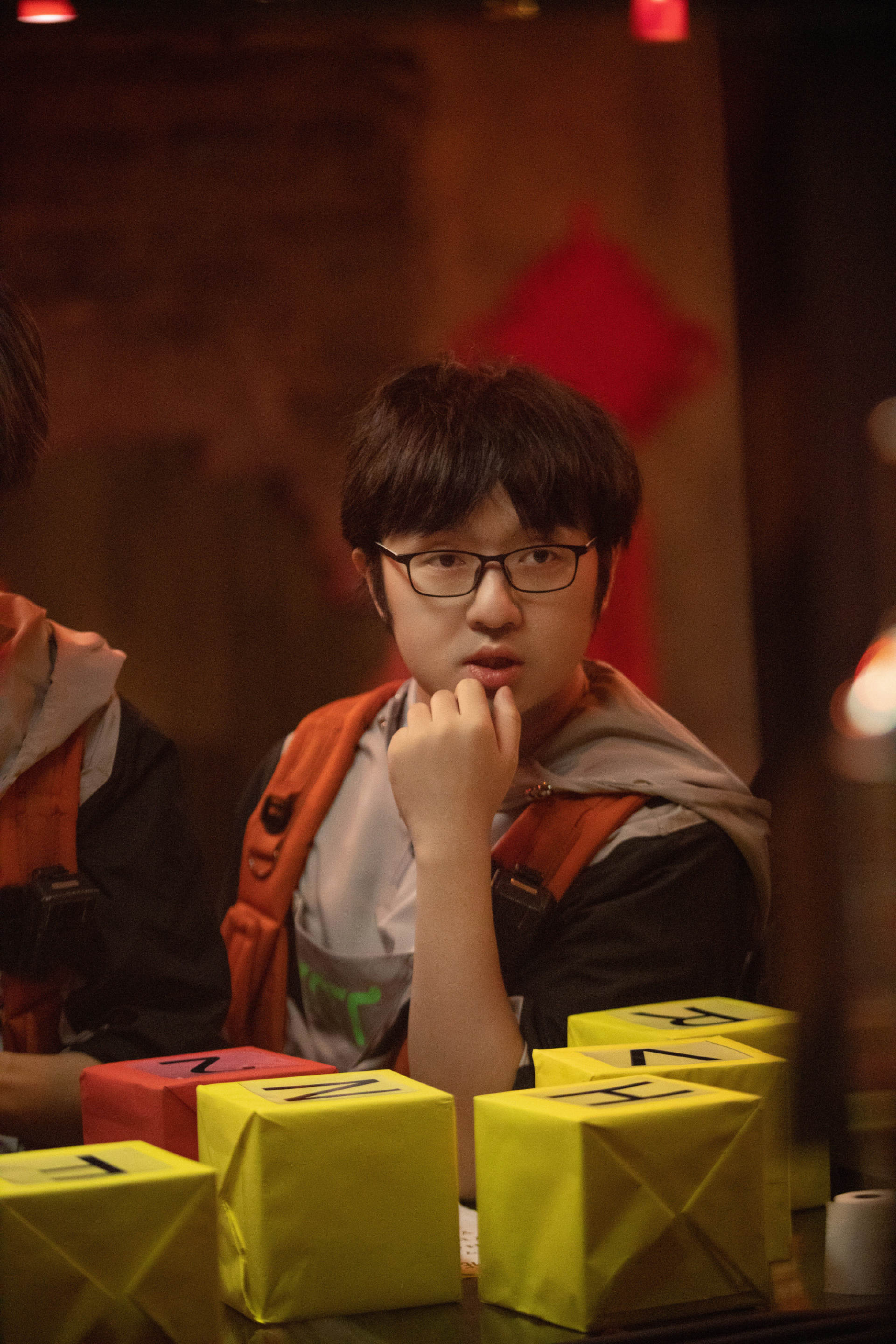 马嘉祺考307被嘲、粉丝说清华博士是九漏鱼：折射出哪些问题？