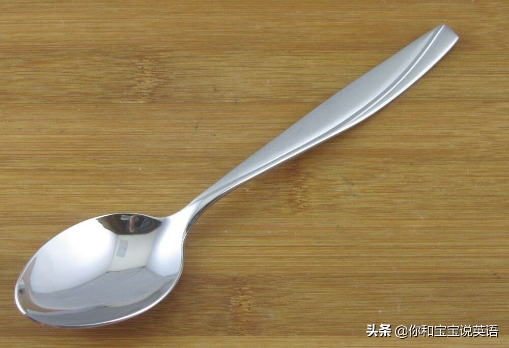 喝酸奶的亲子英文：舔盖、刮干净怎么说？Drink yogurt说法对吗？