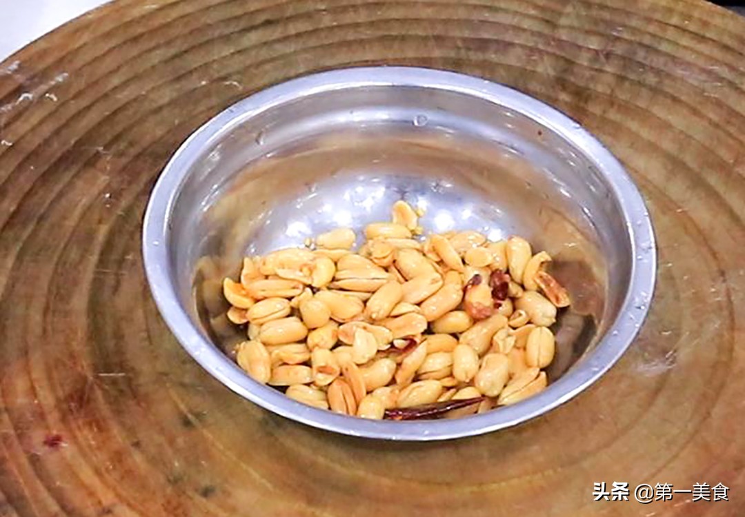 宮保雞丁咋做,宮保雞丁咋做宮保雞丁的做法
