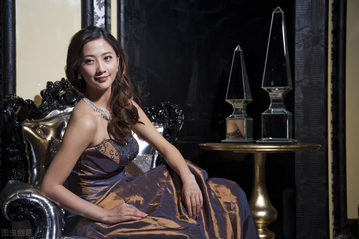 老梦见前任怎么回事("男朋友对我很好,但我总会情不