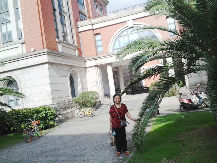 走进上海理工大学