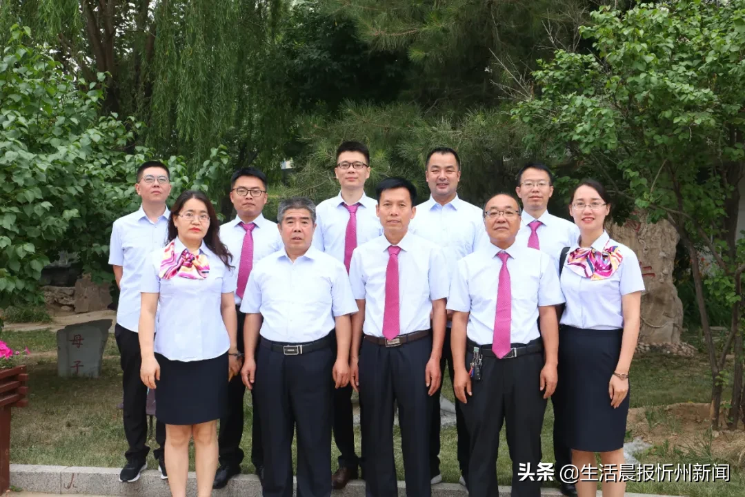 惊现两个最牛班级，全员达线！忻州实验中学高考再创佳绩，达线率90.7%