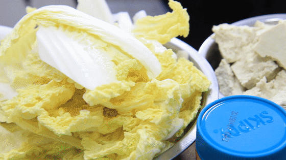 在这风味人间，原汁原味的白菜豆腐汤，才是刻在乡愁上的味蕾记忆