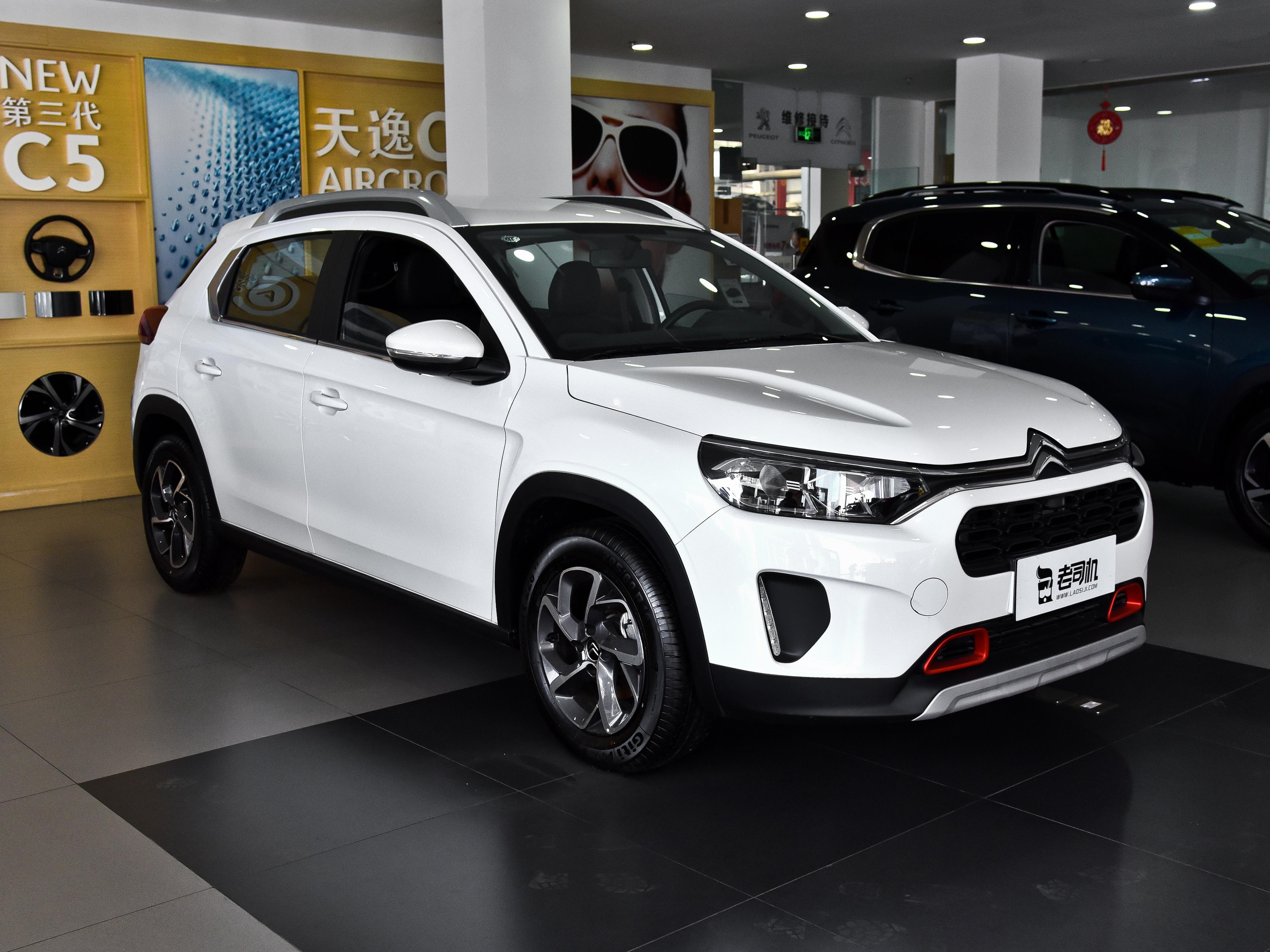 欧洲合资品牌,代步小suv,宽敞通透低油耗,实拍雪铁龙c3-xr