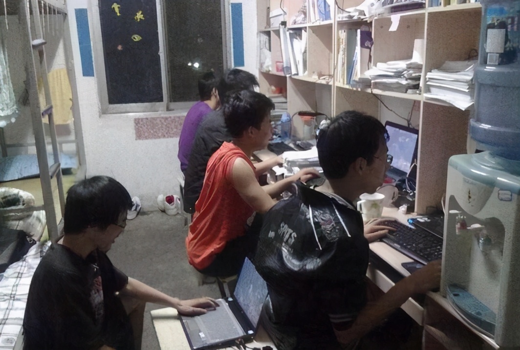 真正优秀的大学生，通常会具备这4种习惯，毕业后也能飞黄腾达