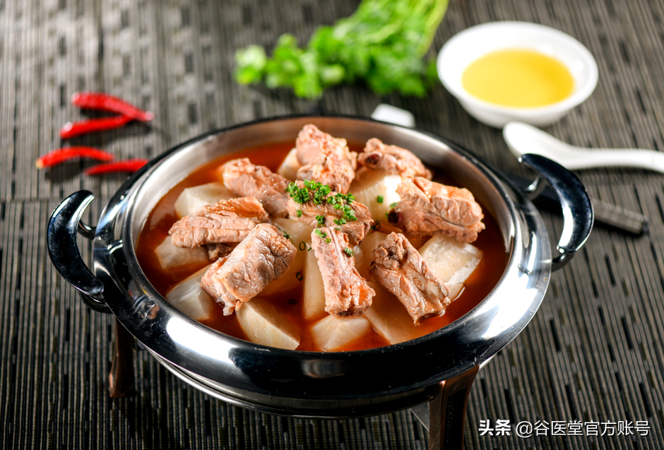 失眠、脱发、美白、健脾？茯苓调理有4招，帮你从根源调理
