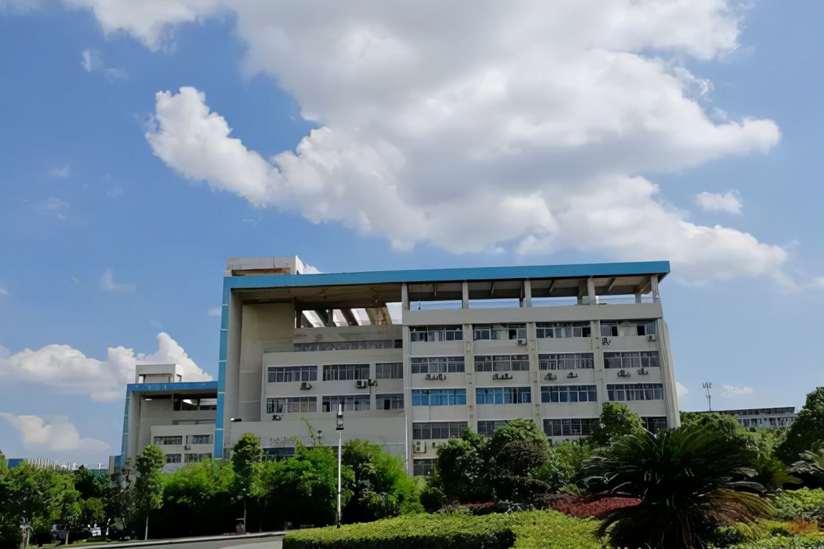 湖南一高校申请更名，或将升级为“重量级”大学，当地学生有福了