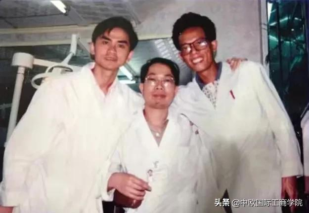 一口种植牙=一辆特斯拉?!口腔里的黄金赛道