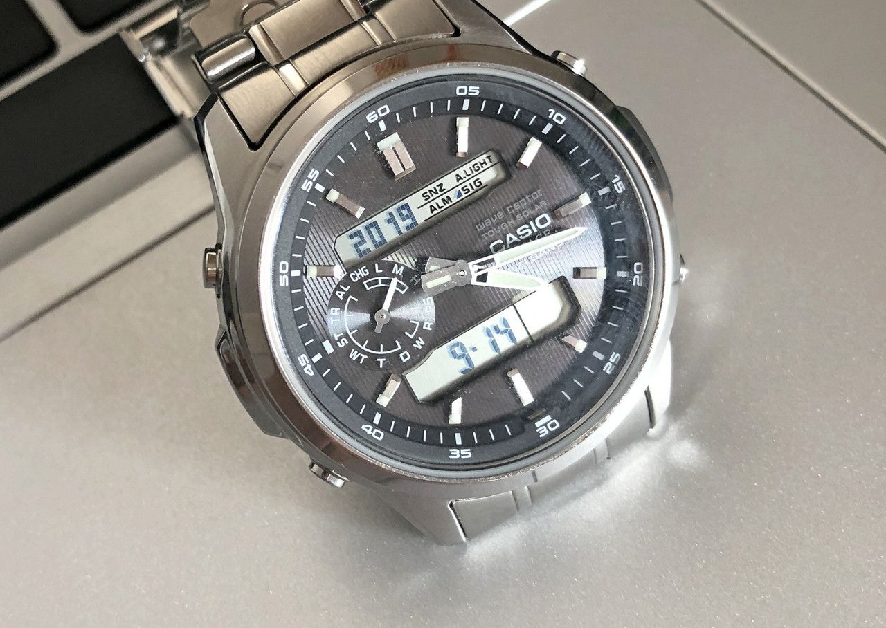 开箱详测：卡西欧CASIO LCW-M300双显电波光动能表，休闲商务之选