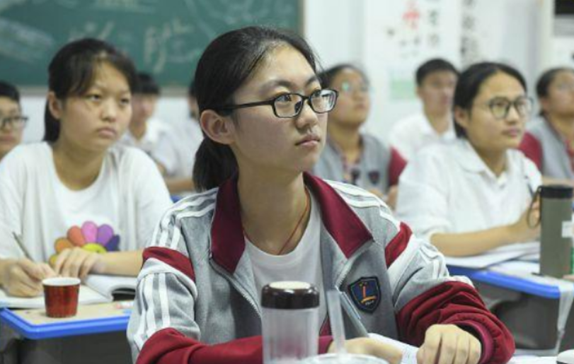 高考“取消一门学科”结果曝出，学生结果一致，答案和你想的不同