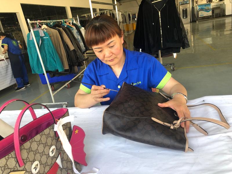 百万技师，奢侈品护理专家李迎春