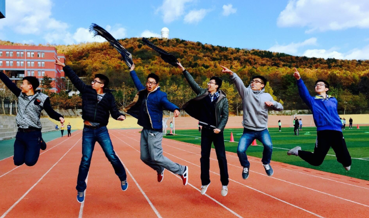 为什么同一所大学里，既有一本又有二本，两个批次之间差别在哪？