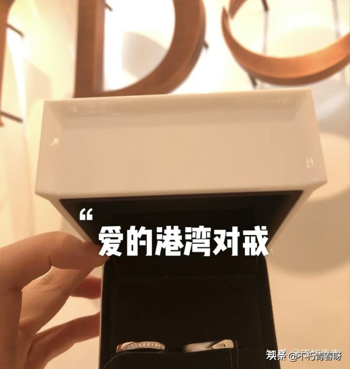 考虑年底结婚，有不错的结婚戒指品牌推荐吗？款式也可以？