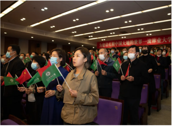 走出15位院士，创造无数第一，排名国内顶尖！这所高校号称全国最高绿色学府！