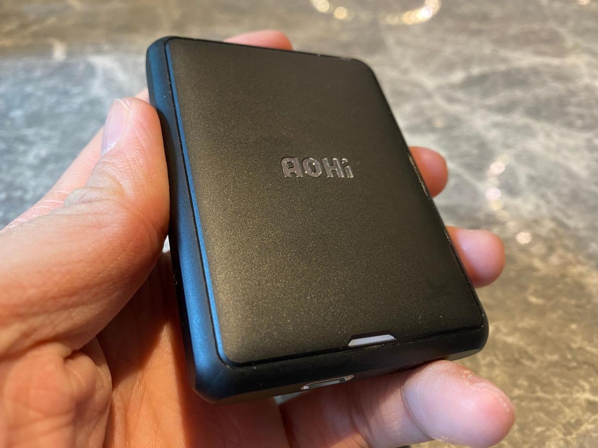 Aohi Magcube W4000磁吸充电宝，解决电量低下问题的不二法宝