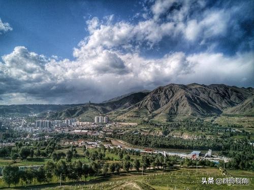 青海这两个县建有大学