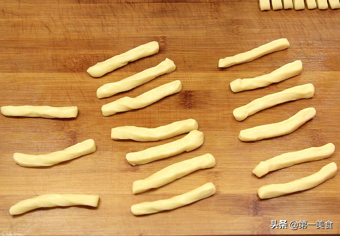 我家从来不买零食，6种自制小零食，没有烤箱也能做，香醋脆口