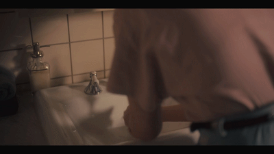 看完两天，有幽灵，但是这个美剧不可怕。