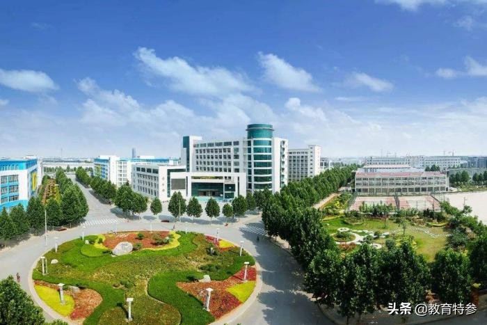 郑州科技学院学费多少（2019年河南民办大学排行榜发布）