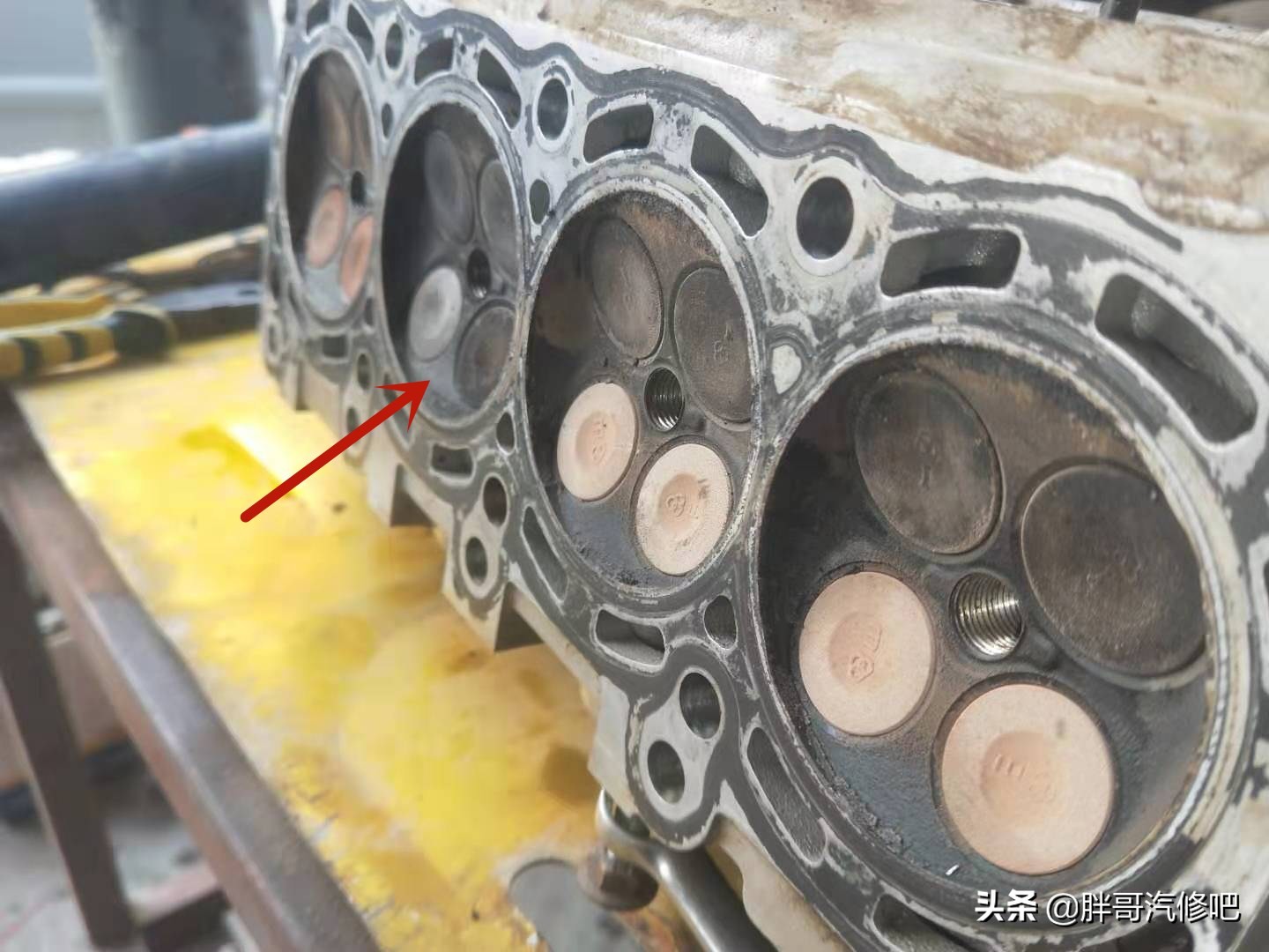 发动机怠速抖动，所有项目都检查了，原来是气门塌陷引起的