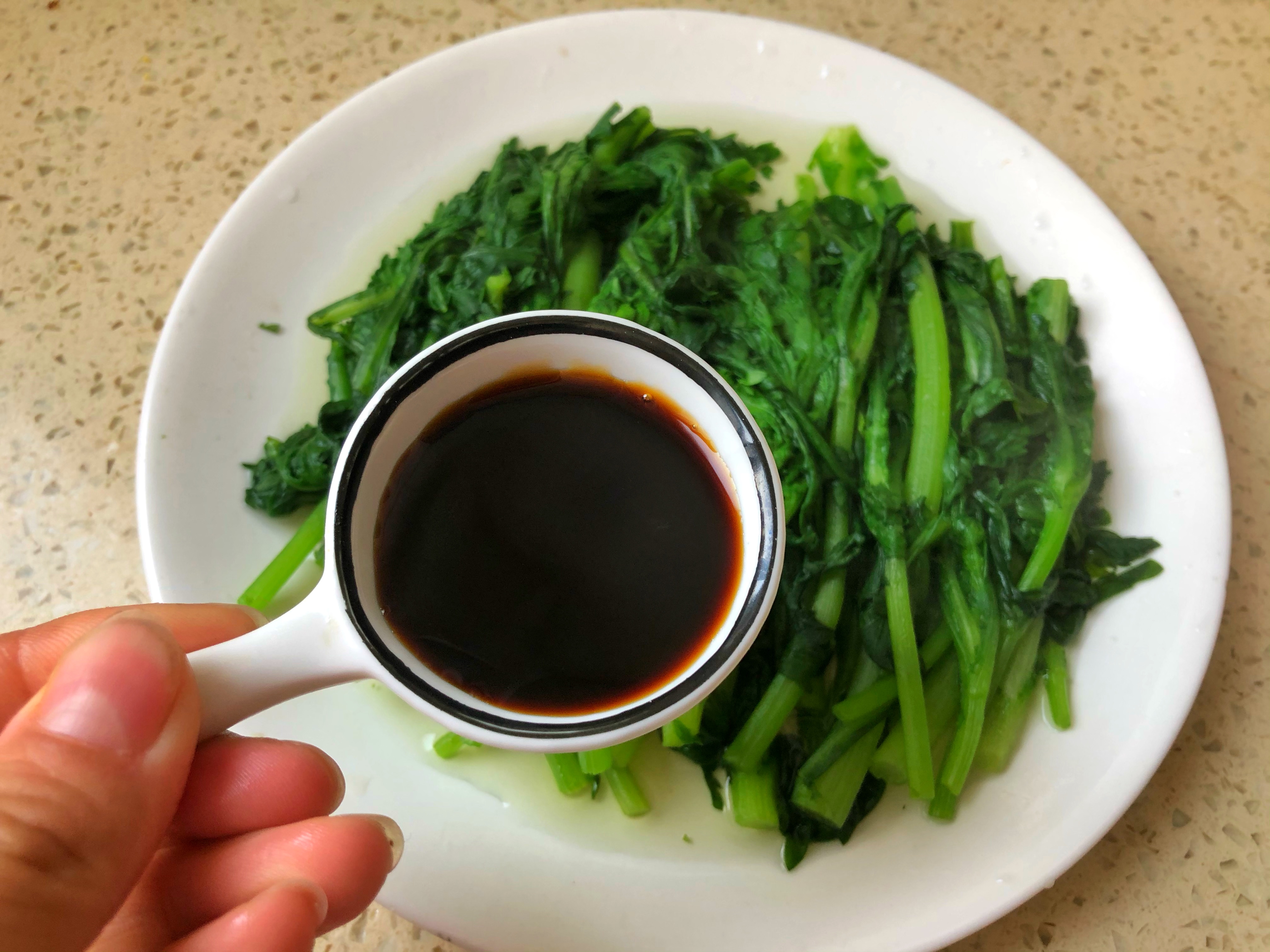 茼蒿怎么做好吃,茼蒿怎么做好吃又簡單