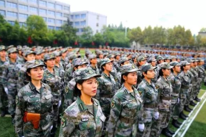 500分左右就能被录取的5所军校，毕业就是铁饭碗，适合中等生