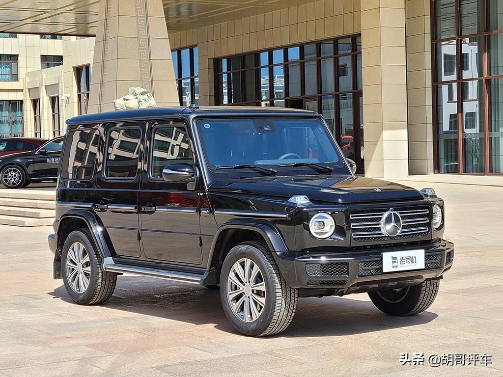 给你猛烈的推背感,气势凶猛,加100w提车,实拍奔驰g级