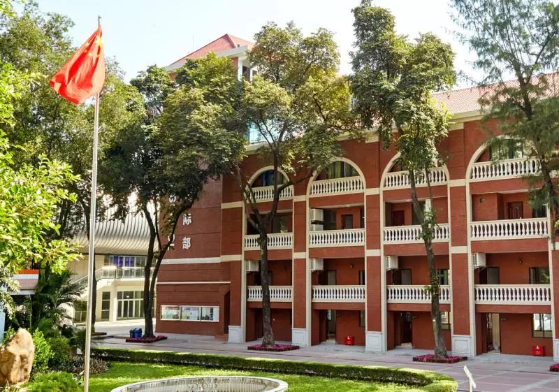 奖金最高达200万全额奖励！广州17所国际学校奖学金汇总