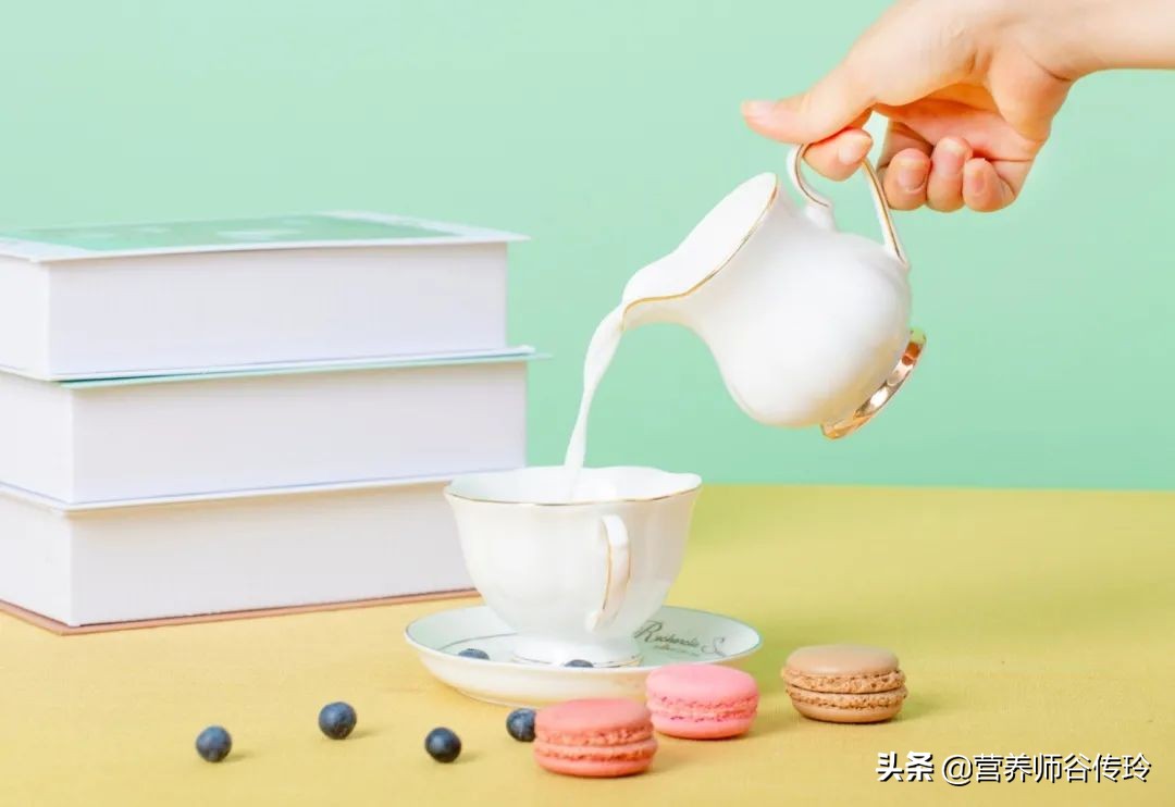 零乳糖牛奶(这10款无糖植物奶，营养师最推荐这3款)