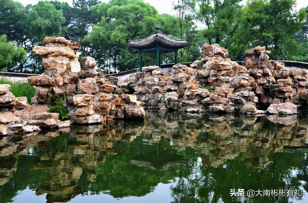 ‘上有天堂，下有苏杭’的苏州，旅游资源很丰富，5A景区有好多个