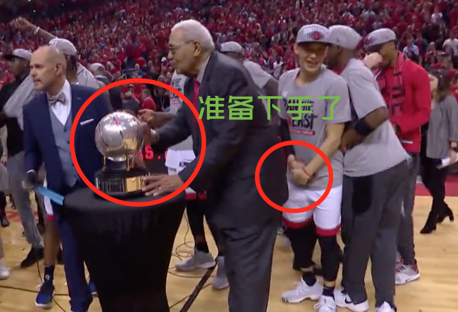 nba为什么弃用球员(不仅仅是歧视，林书豪为何被猛龙弃用？从这几个方面找到答案)