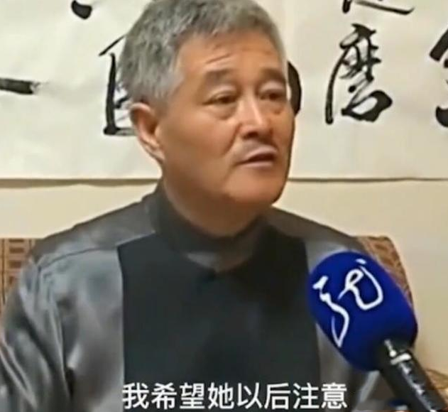 赵本山和于月仙什么关系(赵本山未现身于月仙告别仪式，是因对她不满？真相该大白了)