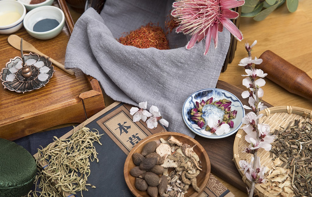 有乳腺结节怎么办？老中医送你1剂中药，化痰散结，疏肝解郁